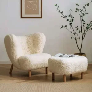 Pelican Lounge Chair